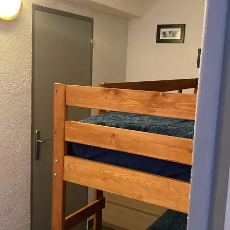 Apartment Attractive T2 Bis Through Ideally Located *