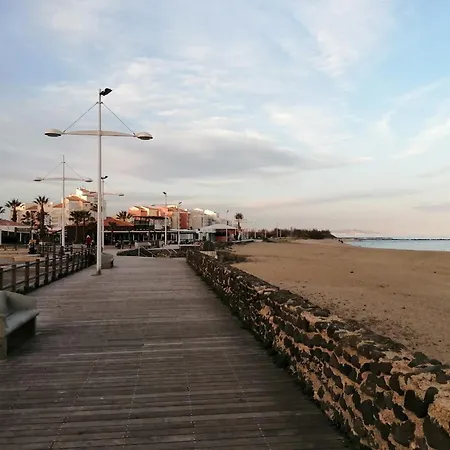 Attractive T2 Bis Through Ideally Located Apartamento *