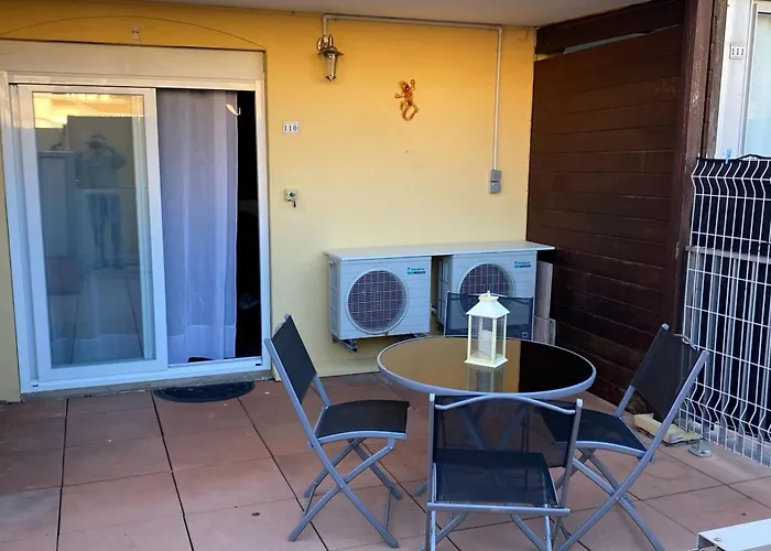 דירה Attractive T2 Bis Through Ideally Located אגדה