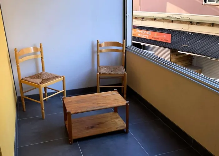 Attractive T2 Bis Through Ideally Located