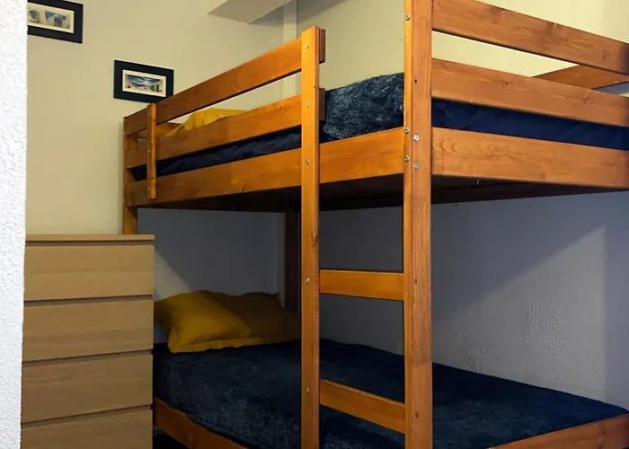 Attractive T2 Bis Through Ideally Located * אגדה